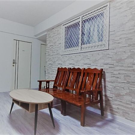 Fengchia Bichon Art Homestay Taichung Esterno foto
